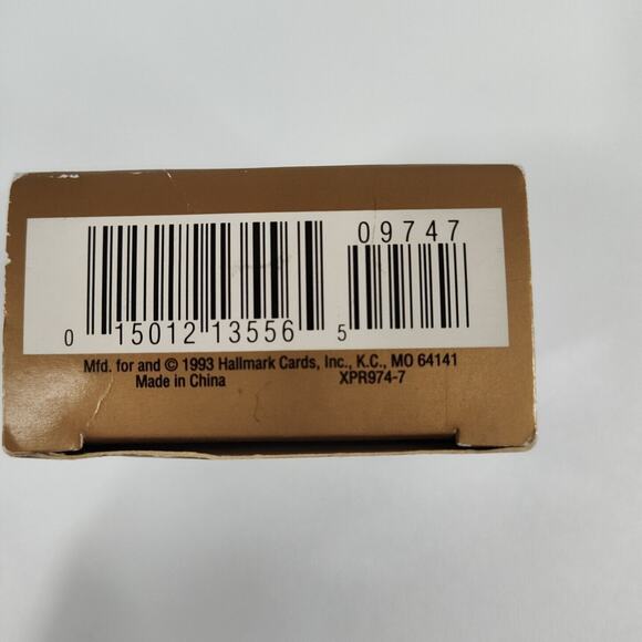 Hallmark * 1993 ~ The Bearingers Series * Abernathy * 3rd in Series - Picture 5 of 6